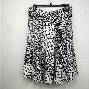 Edme & Esyllte Anthropologie Animal Print Knee Length A Line Skirt w/Lining 12